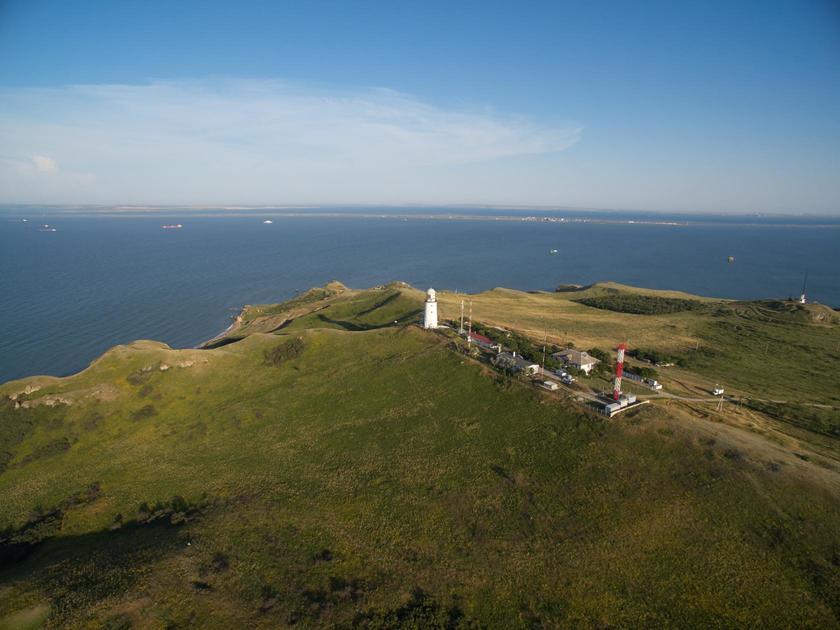 Вид на мыс Фонарь с высоты птичьего полета